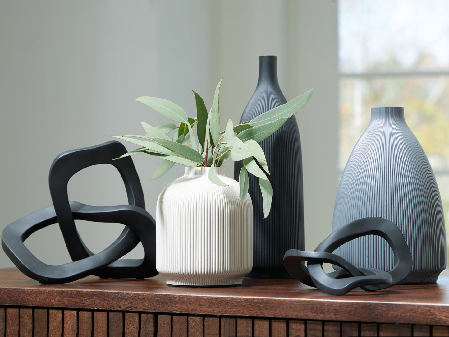 The Furniture Outlets - Ashley Furniture - Leithick Accessory Set (Set of 5) - Accessory Set (5/CN) / Black/Tan/Gray - A2C00211