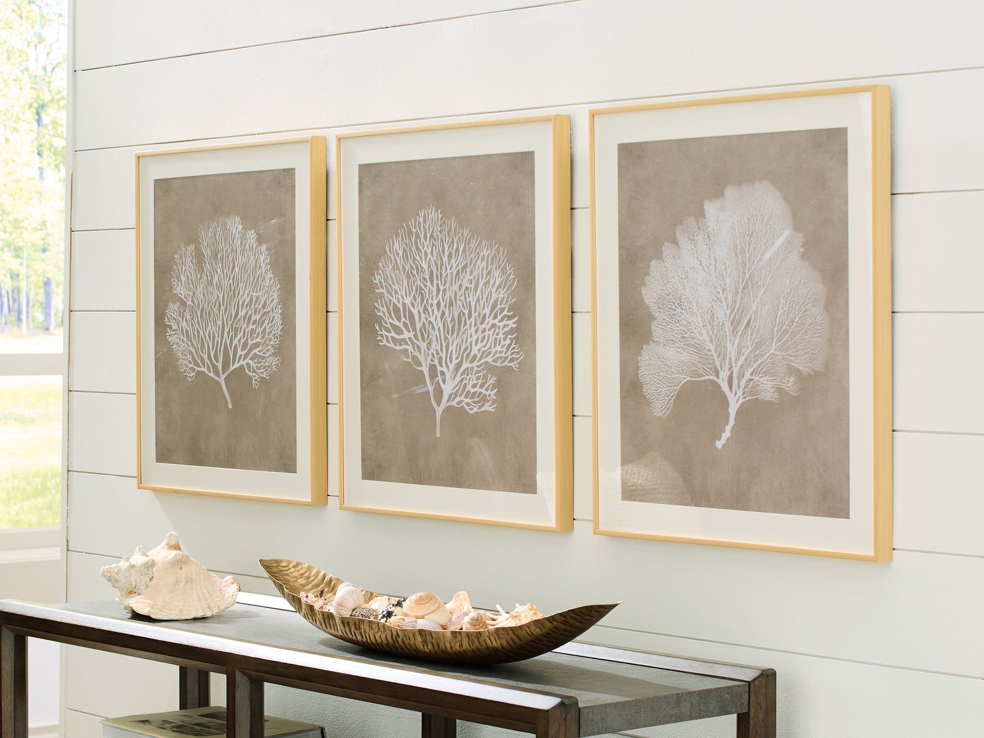 The Furniture Outlets - Ashley Furniture - Hendridge Wall Decor - Wall Art Set (3/CN) / Taupe/White - A8000486