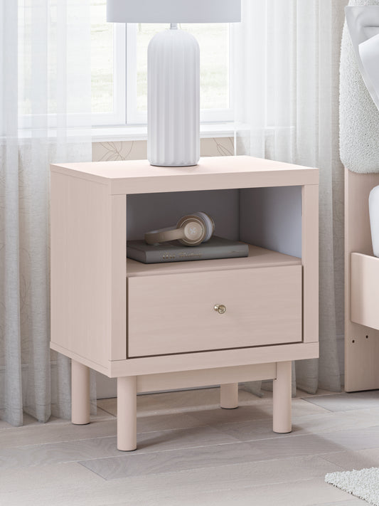 The Furniture Outlets - Ashley Furniture - Wistenpine Bedroom - Full Upholstered Panel Bed with Storage / Blush - B1323B13