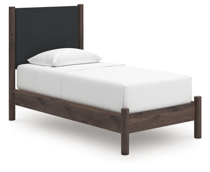 Pamytta Bedroom