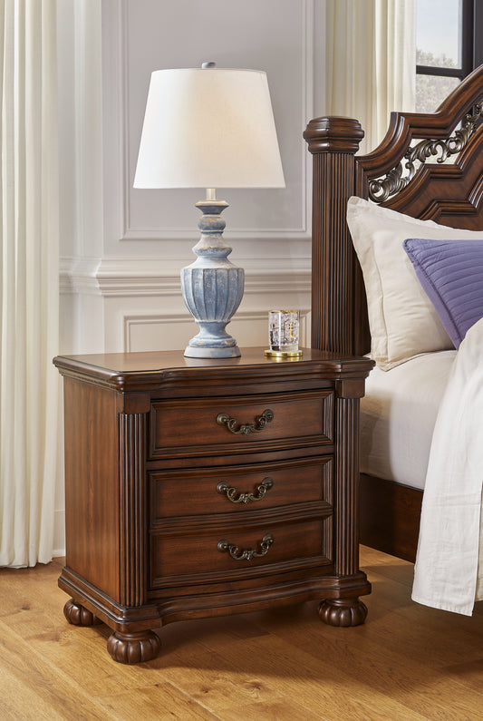 The Furniture Outlets - Ashley Furniture - Lavinton Bedroom - King Poster Bed / Brown - B764B9