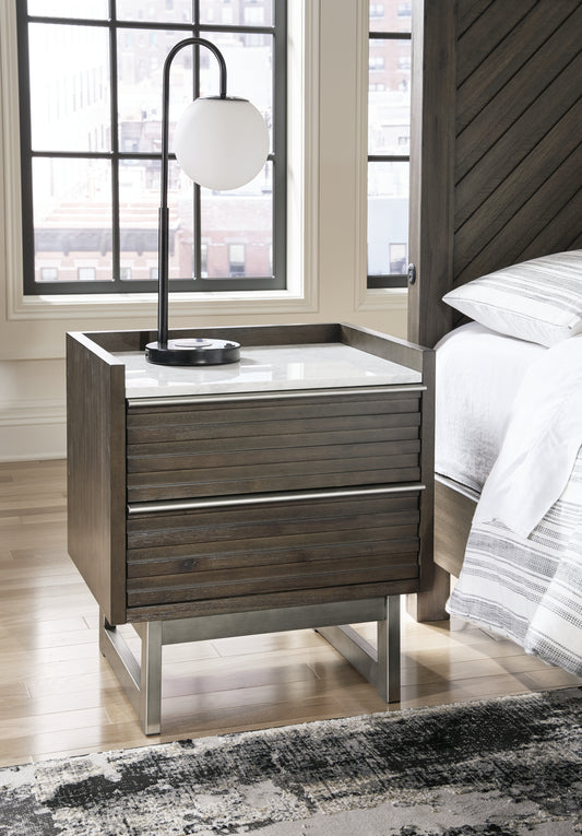 The Furniture Outlets - Ashley Furniture - Arkenton Bedroom - Five Drawer Chest / Grayish Brown/White - B786-46