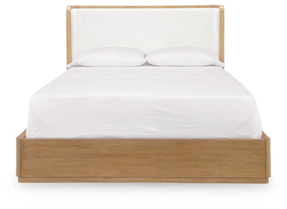 Pamaria Bedroom