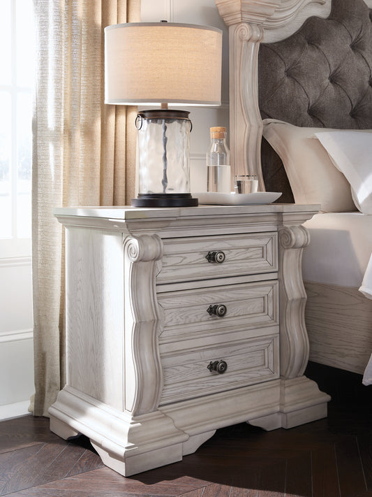 The Furniture Outlets - Ashley Furniture - Bruchandi Bedroom - King Upholstered Panel Bed / Antique White - PCB948B4