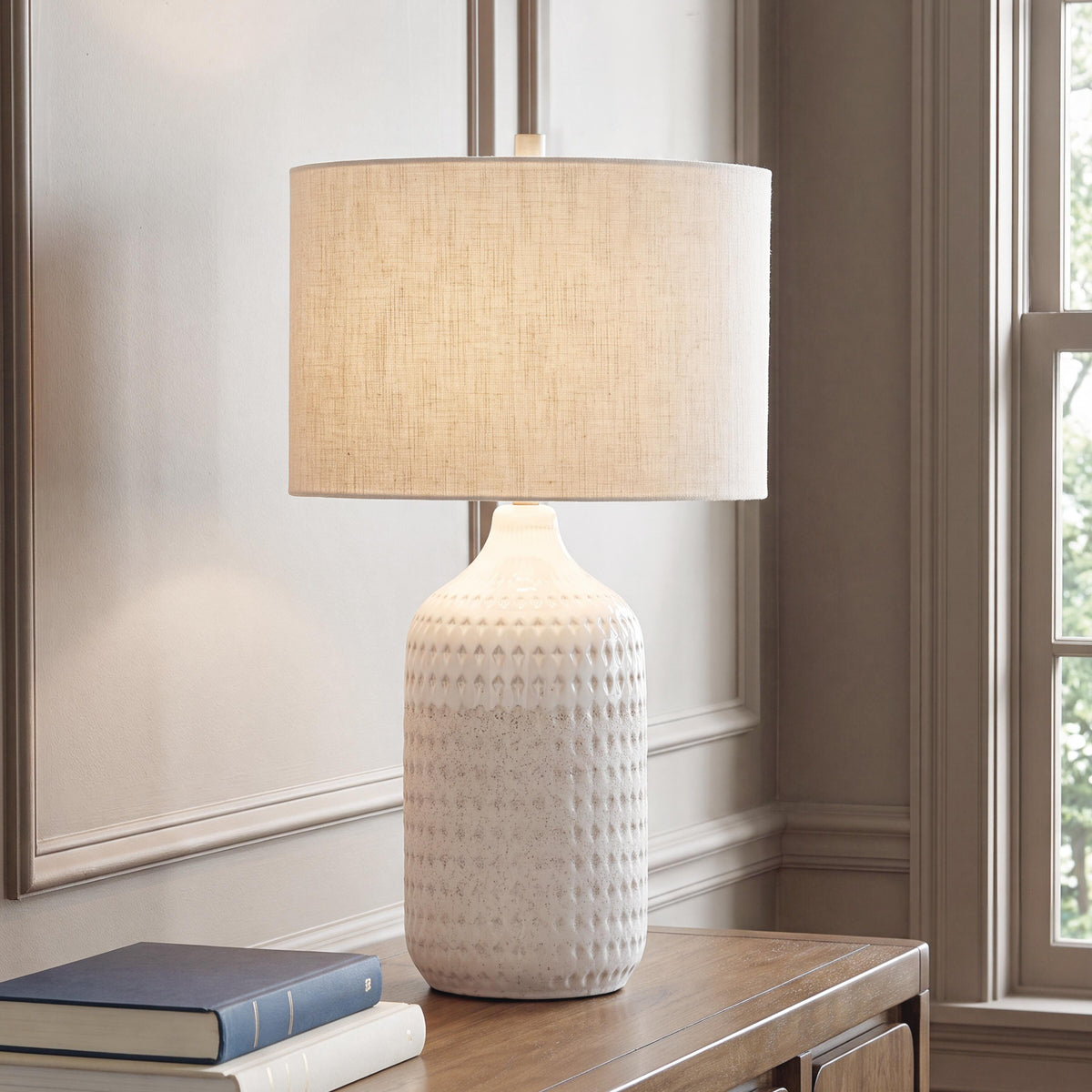 The Furniture Outlets - Ashley Furniture - Capwich Lighting - Ceramic Table Lamp (1/CN) - L100994