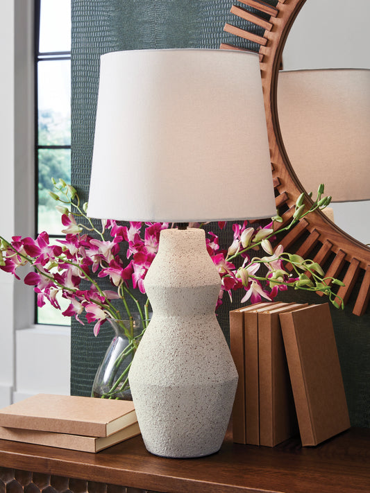 The Furniture Outlets - Ashley Furniture - Dawthorne Lighting - Paper Table Lamp (1/CN) / Cream - L236034