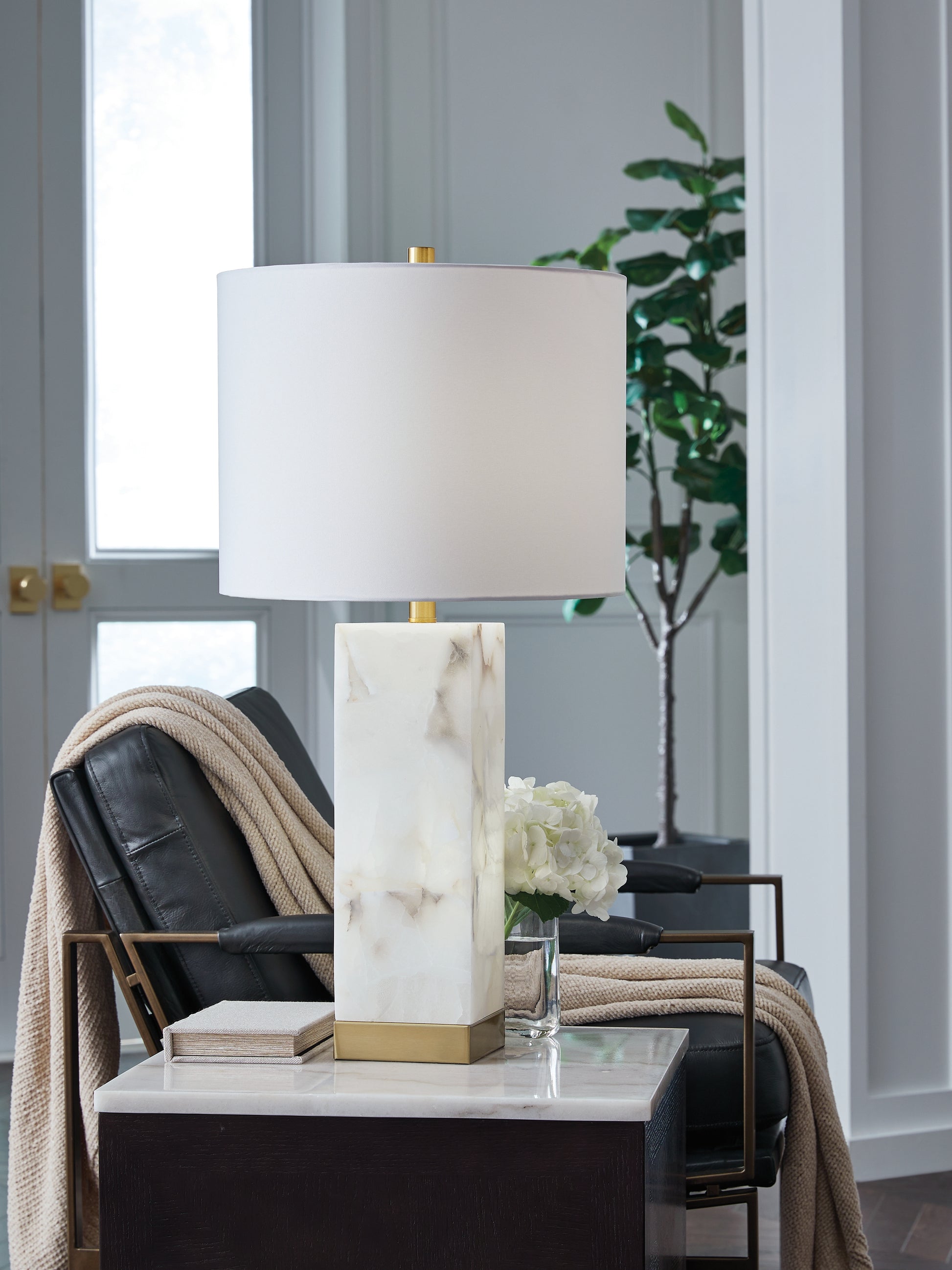 The Furniture Outlets - Ashley Furniture - Linderfield Lighting - Alabaster Table Lamp (1/CN) / White/Gold Finish - L429094