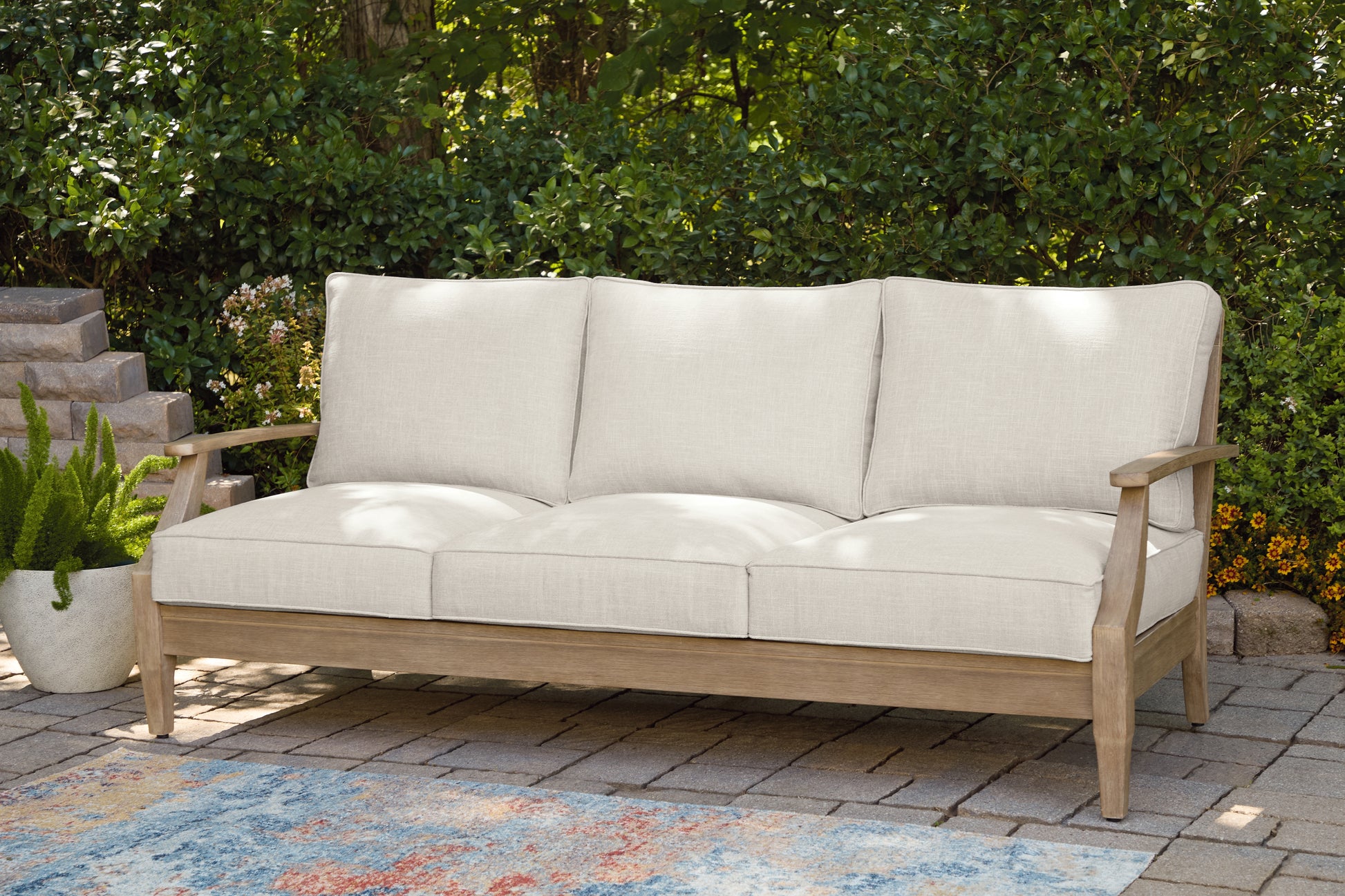 The Furniture Outlets - Ashley Furniture - Carter Hall Outdoor - Lounge Chair w/Cushion (1/CN) / Beige - P601-820