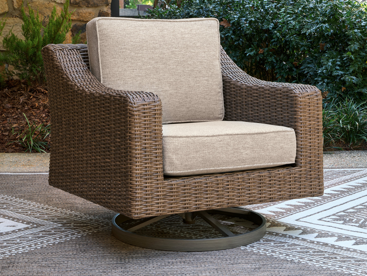 The Furniture Outlets - Ashley Furniture - Laguna Heights Outdoor - Swivel Lounge w/ Cushion / Beige - PCP790-821