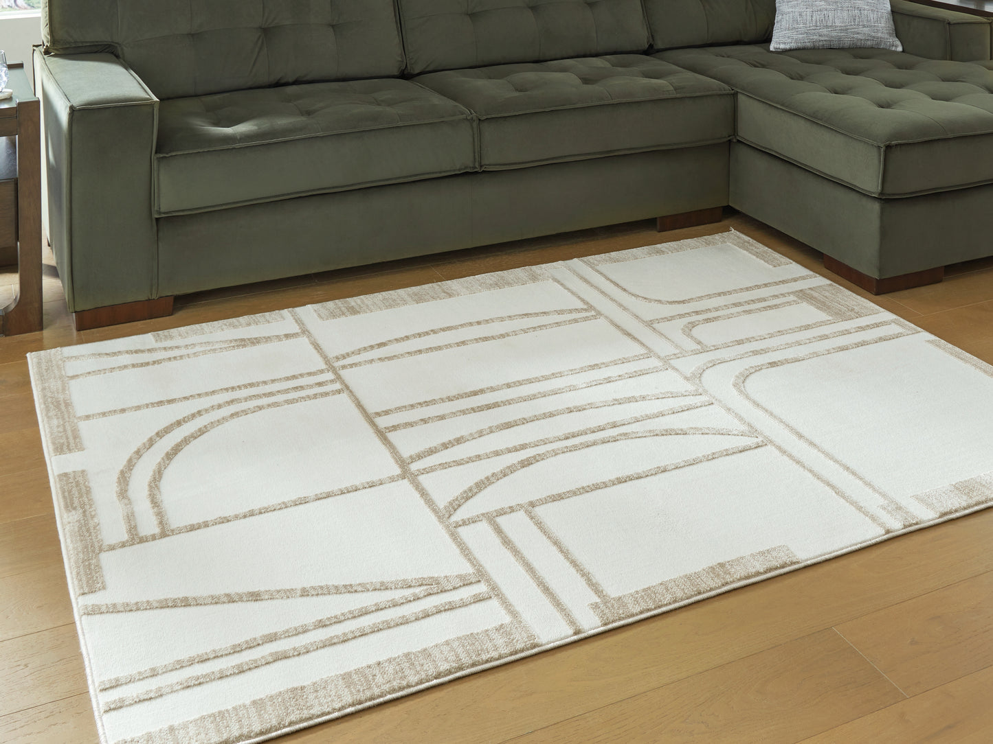 The Furniture Outlets - Ashley Furniture - Farongrove Rug - 5'3" x 7' Area Rug / Ivory/Beige - R407672