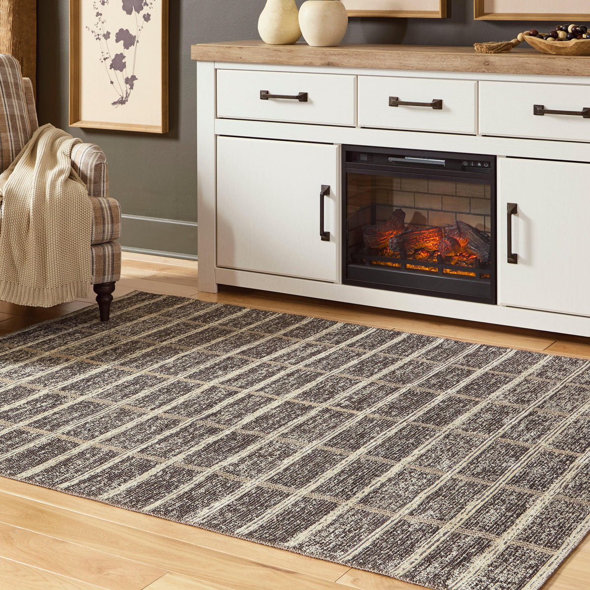 The Furniture Outlets - Ashley Furniture - Verbrook Rug - Medium Rug - R408862