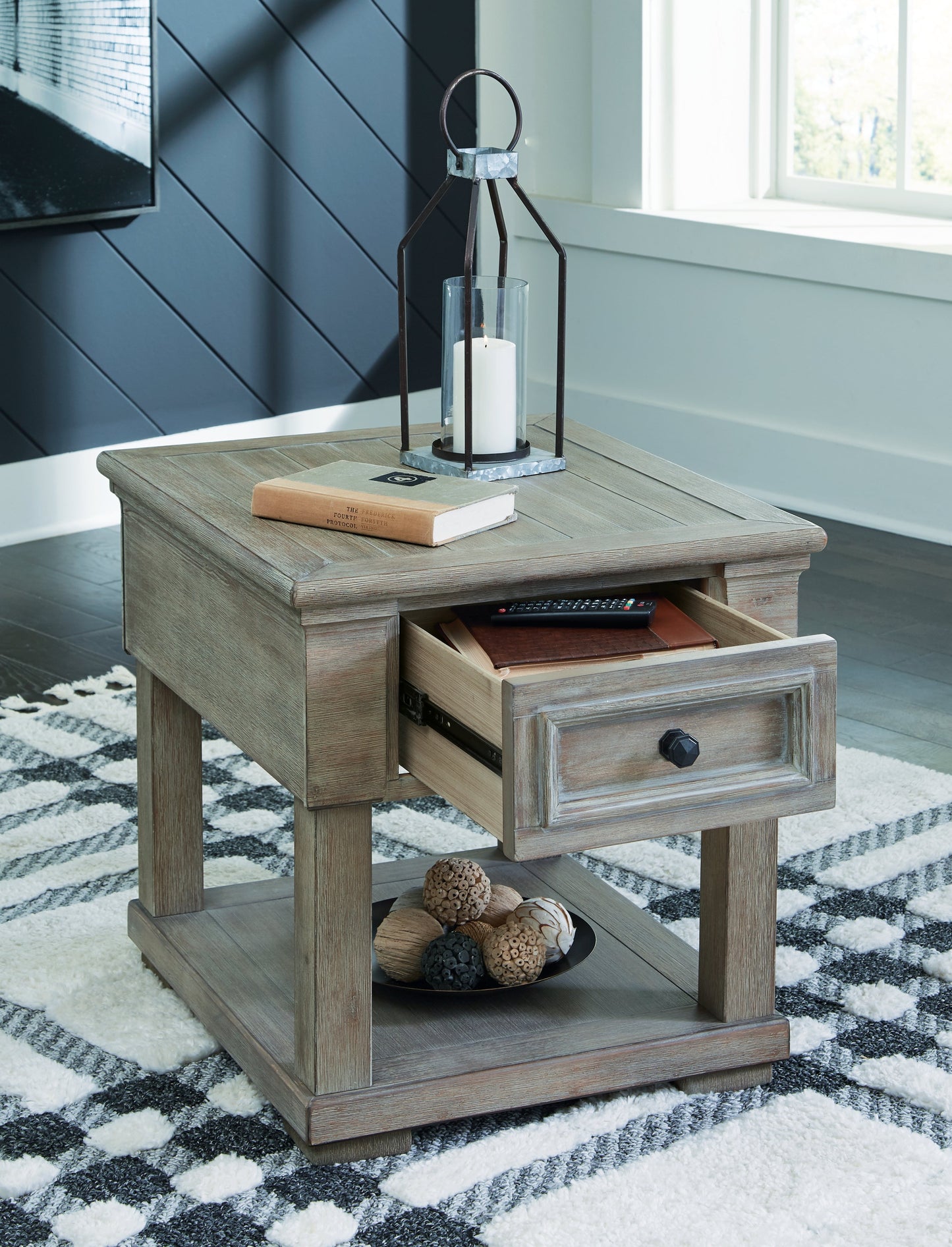 Moreshire End Table